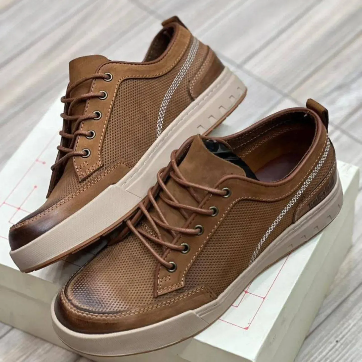 TL Monarch Urban Sneakers - Image 7