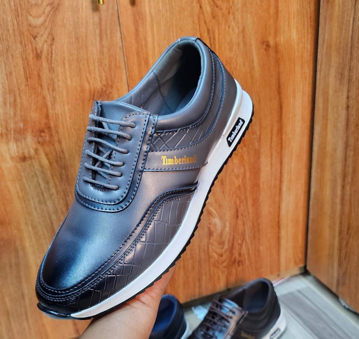 Executive Elite Sneakers - Image 12