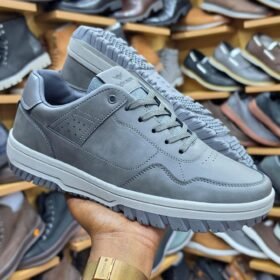 Men's Casual Lace-Up Sneakers