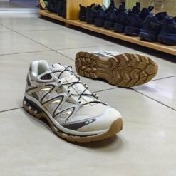 Salomon Contragrip HIKING Shoes