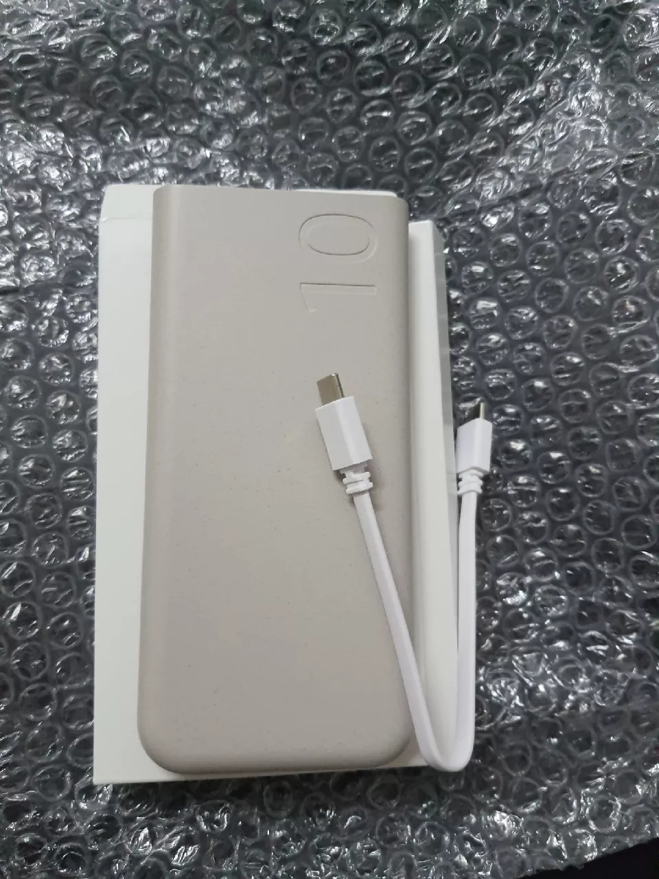 SAMSUNG OEM 10,000 mAh (25W) / 20,000 mAh (45W) USB-C Port Super-Fast Charging Powerbank - Image 8