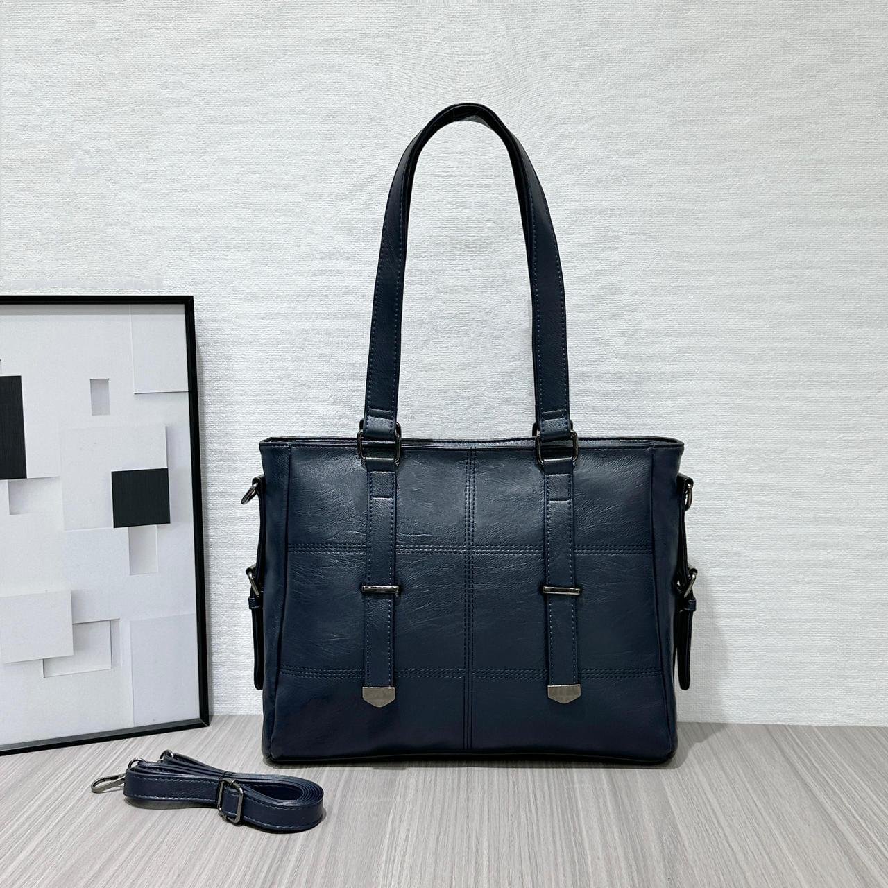 arge Capacity Quality Classic Quilted Business Style Cross Shoulder PU Leather Tote Bag - Image 5