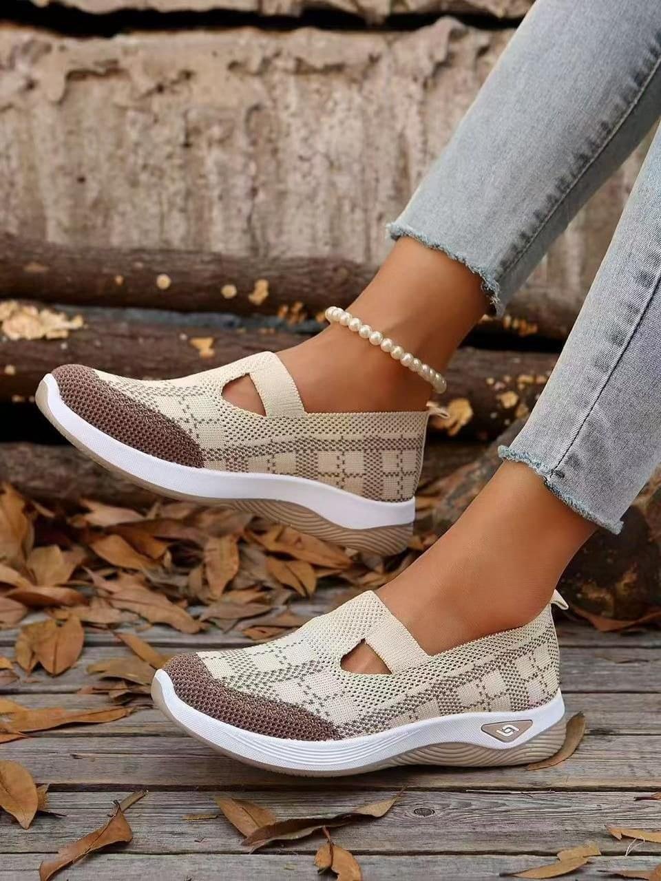 Women's Walking Sneakers Slip-On Woven Breathable Mesh Air Cushion Athletic Shoes Checkered Color - Image 2