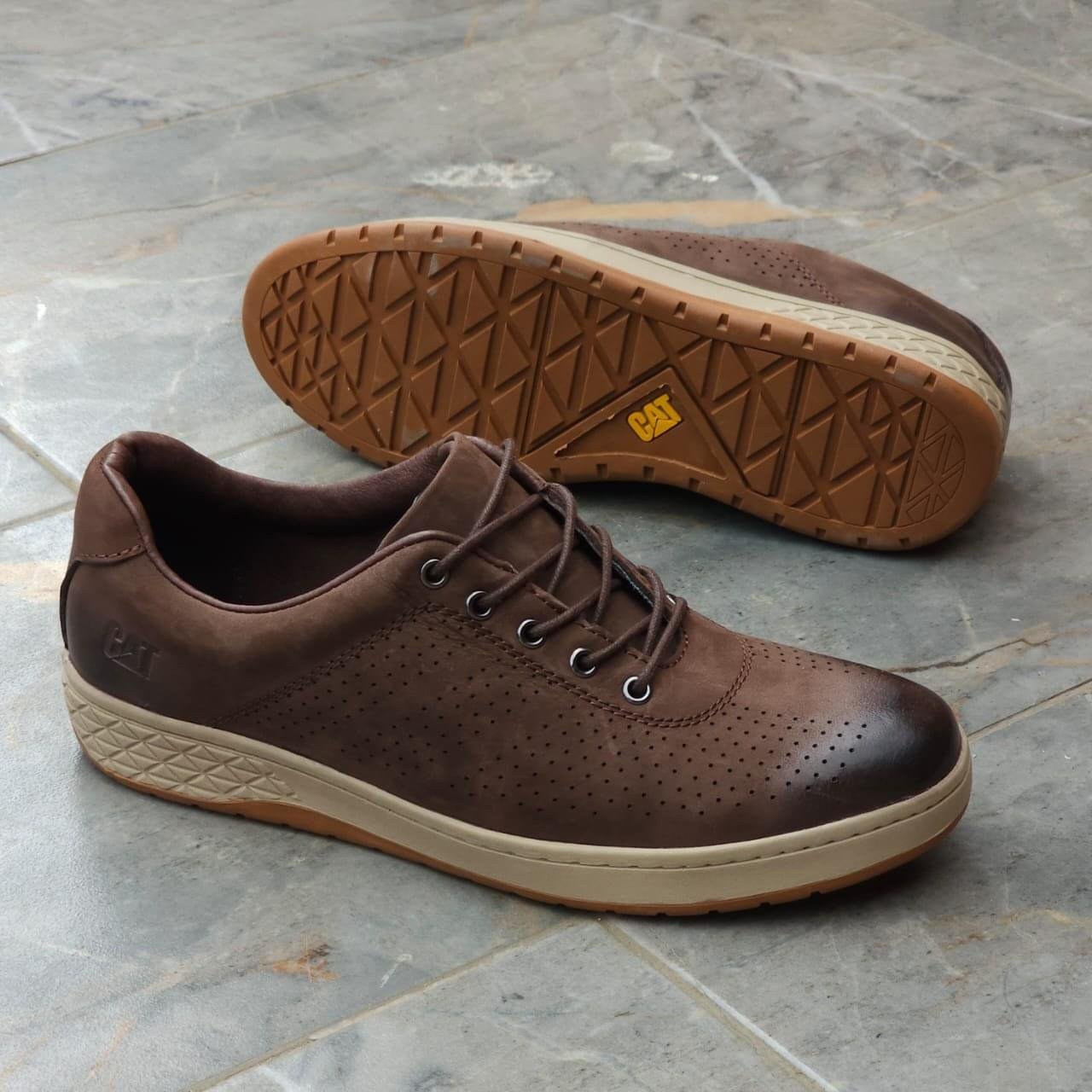 CT Men’s Chester Waxed Casual Fashion Sneaker Shoes